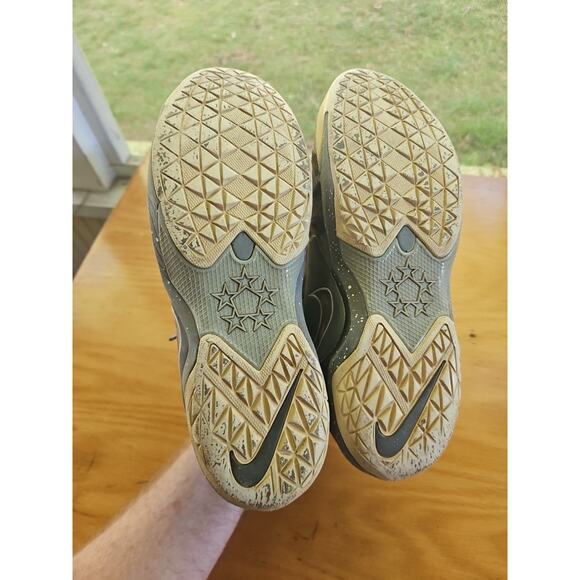 Nike‎ Zoom Field General Shoes Gray Camo Size 10 main image 14
